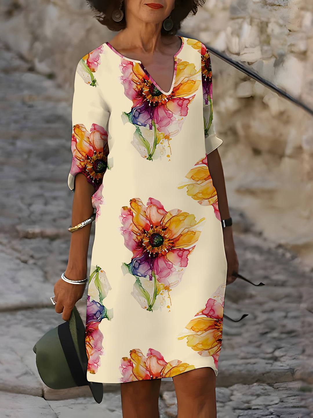 Camila – V-Neck Floral Dress
