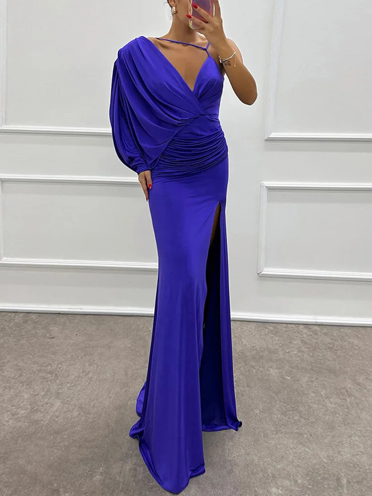 Iliana - One-Shoulder Gown