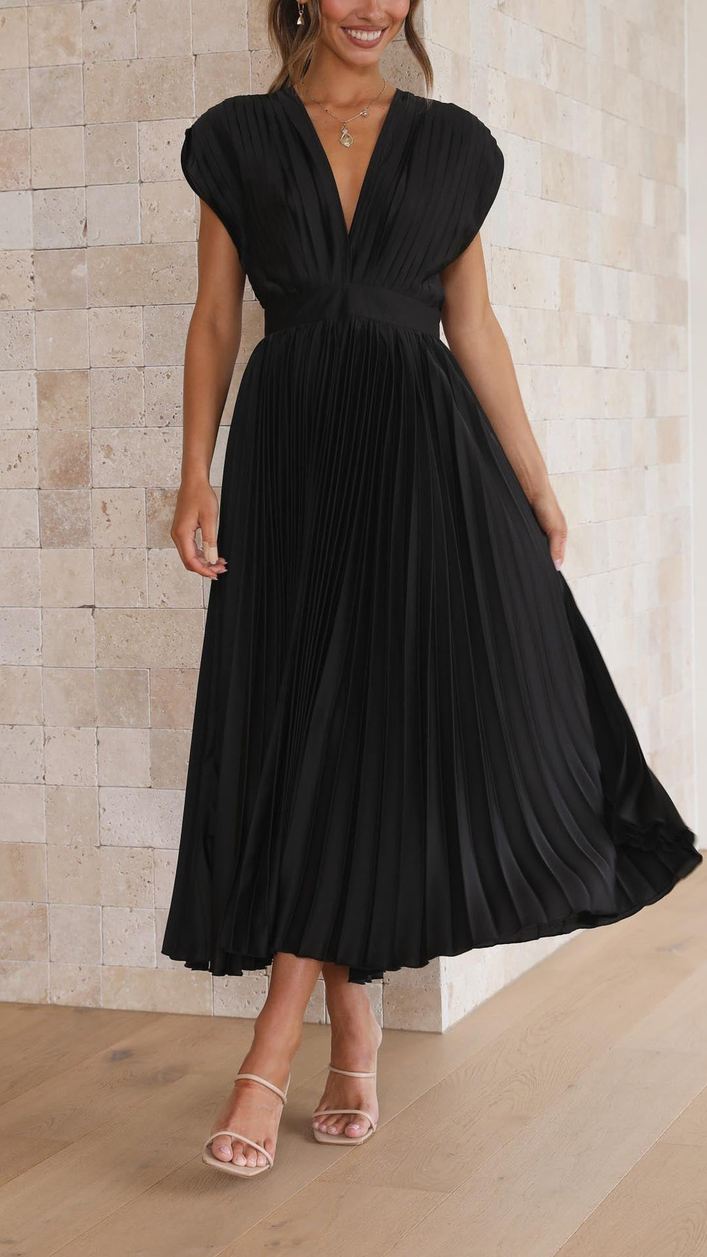 Iria | Elegant Pleated Dress