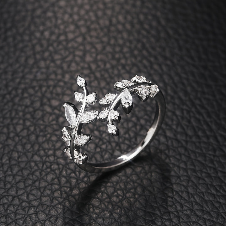 Vera – Vine Style Ring