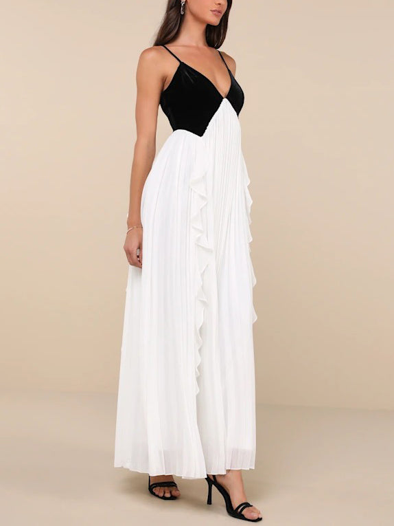 Sasha - Elegant V-neck Black And White Pleated Maxi Dress