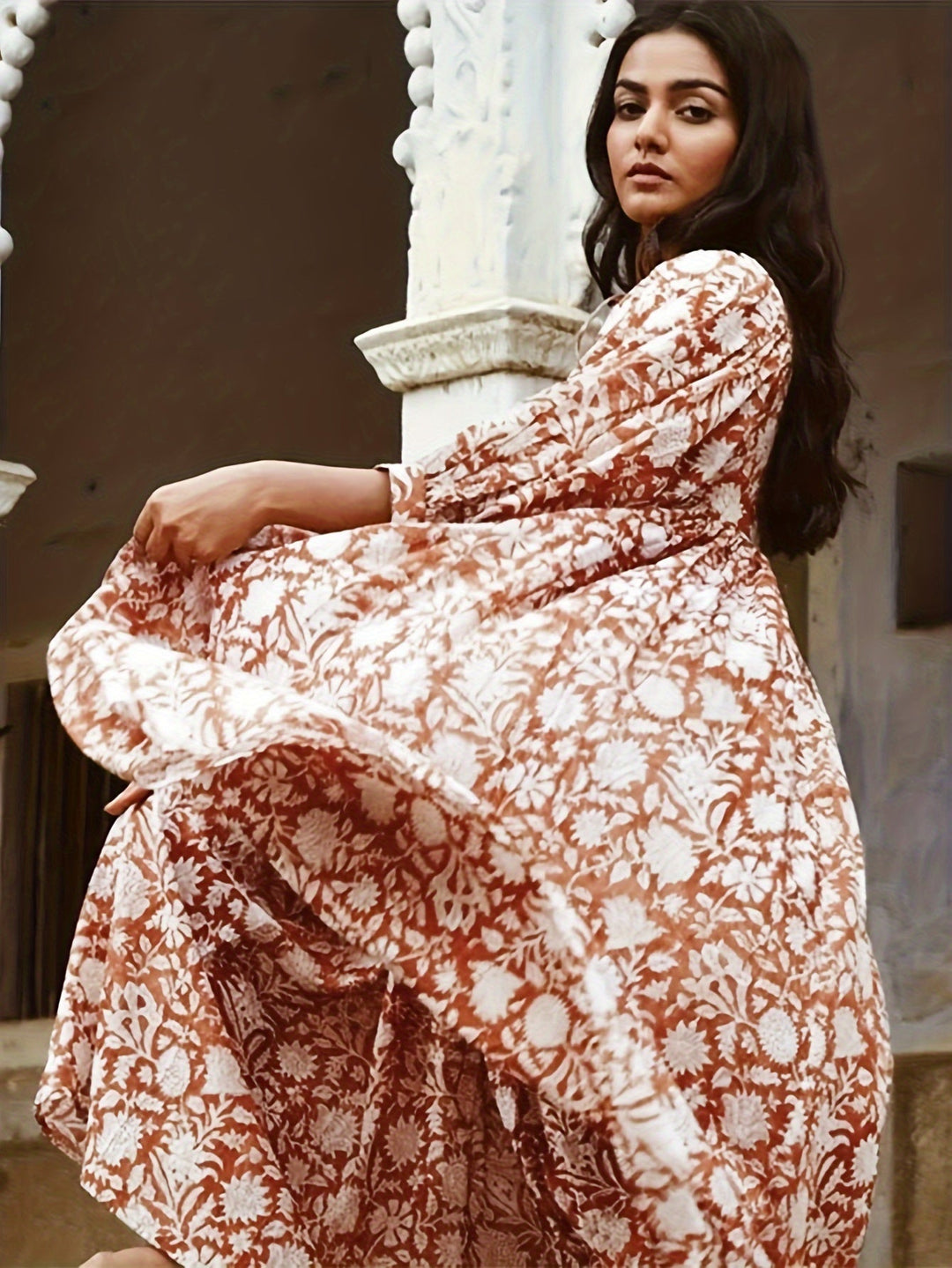 Valeria - Floral Ruched Dress