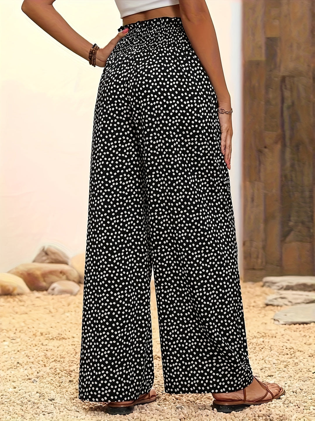 Mira - The Allover Print Wide-Leg Pants