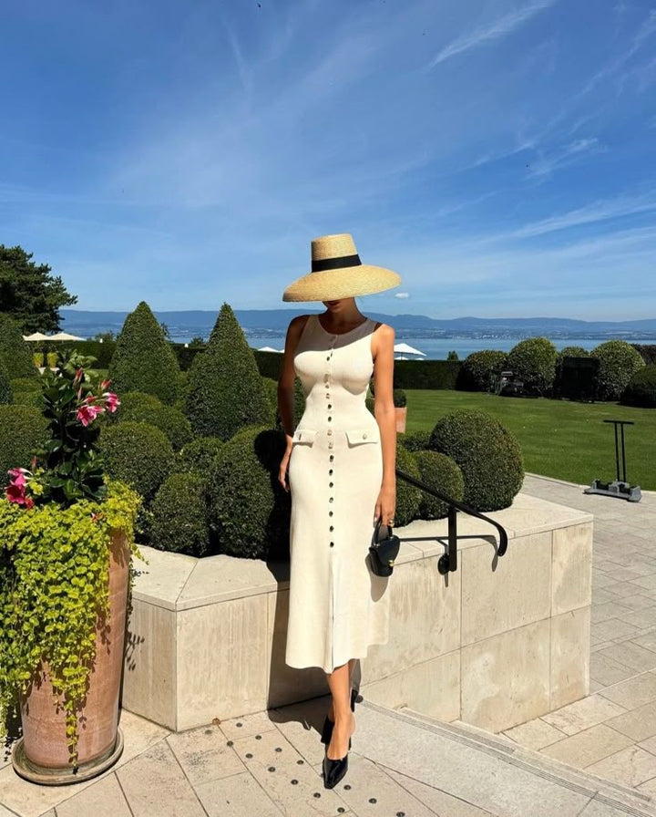 Isla - Sleek Textured Maxi Dress