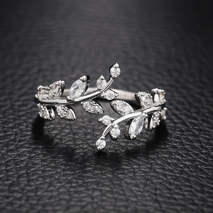 Vera – Vine Style Ring
