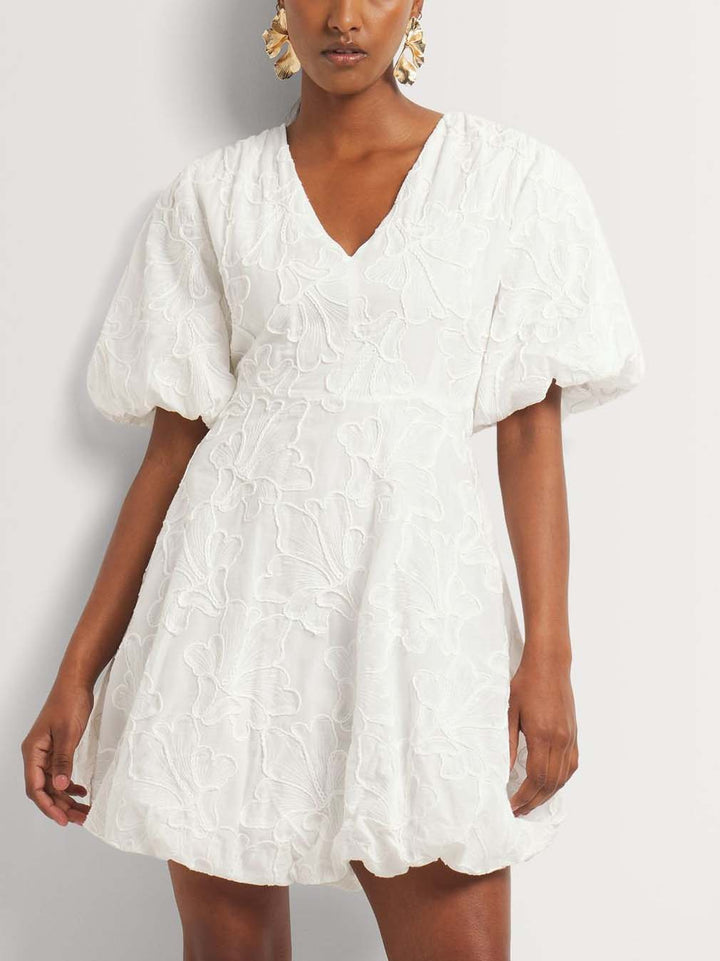 Lola - Elegant V-neck Embroidered Puff Sleeves Mini Dress