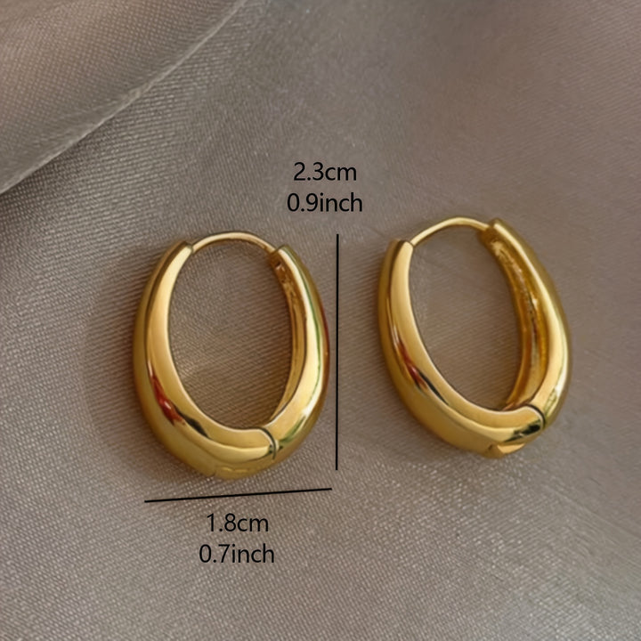 Isla – Vintage Golden Hoop Earrings