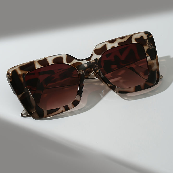 Valeria - Oversized Sunglasses