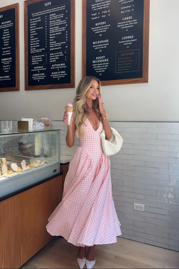 Emilia - Charming Plaid Midi Dress