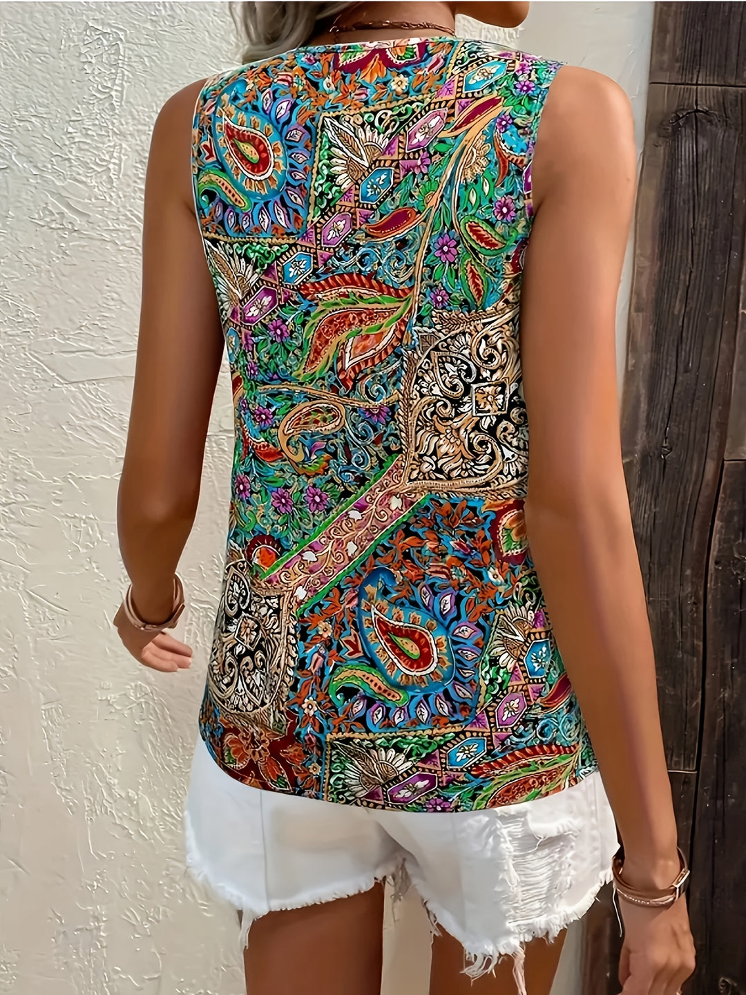 Sienna – Vibrant Paisley Lace Trim Tank Top