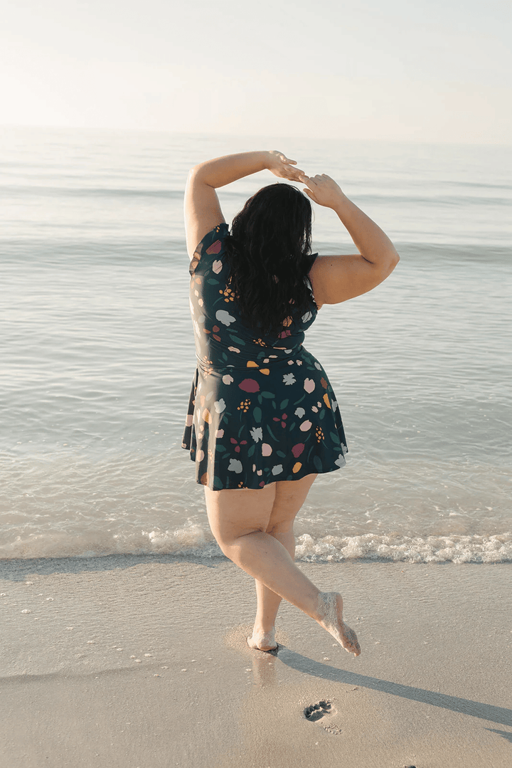 Mary - Swimsuit with ruffles and bust support
