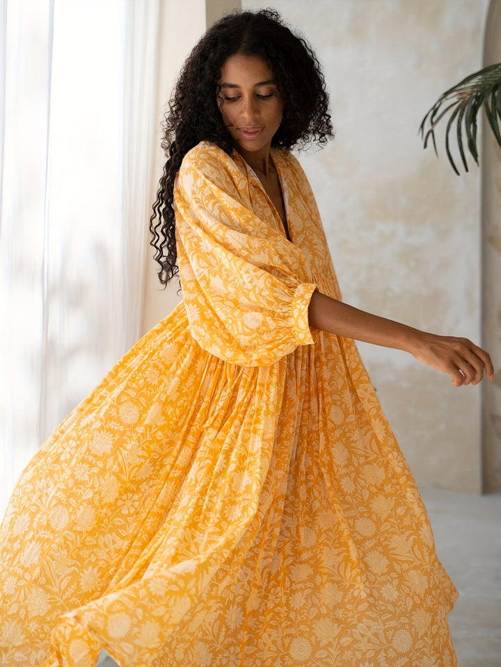 Valeria - Floral Ruched Dress