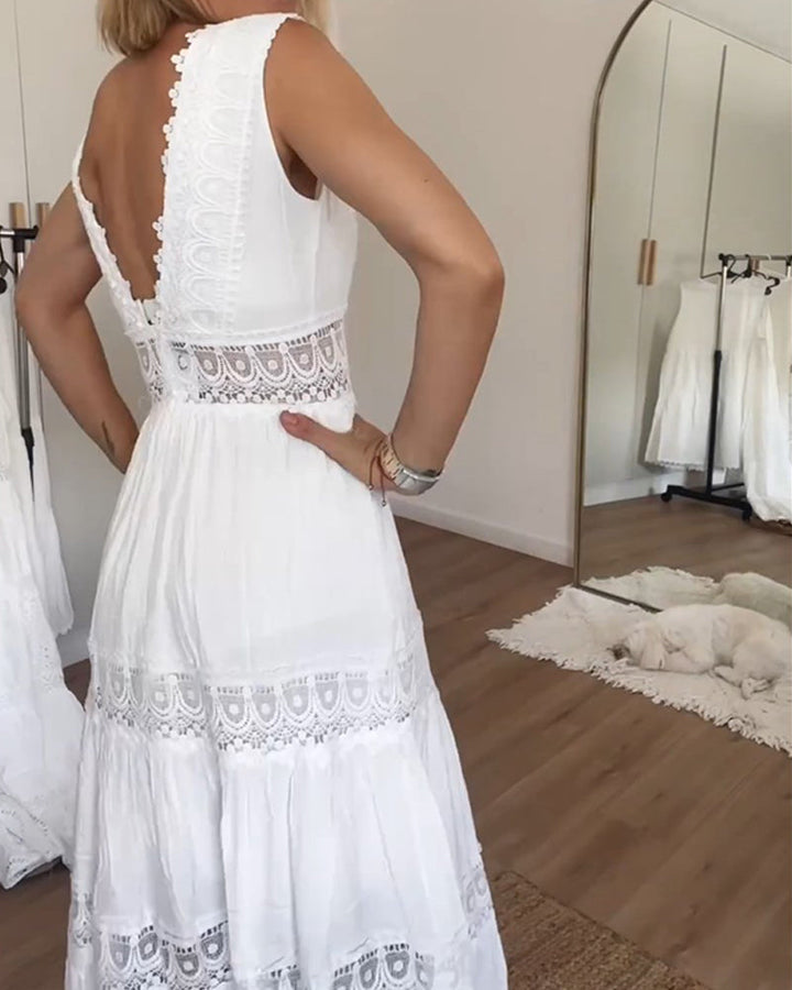 Kim - Lace V-Neck Dress (Almost sold out)
