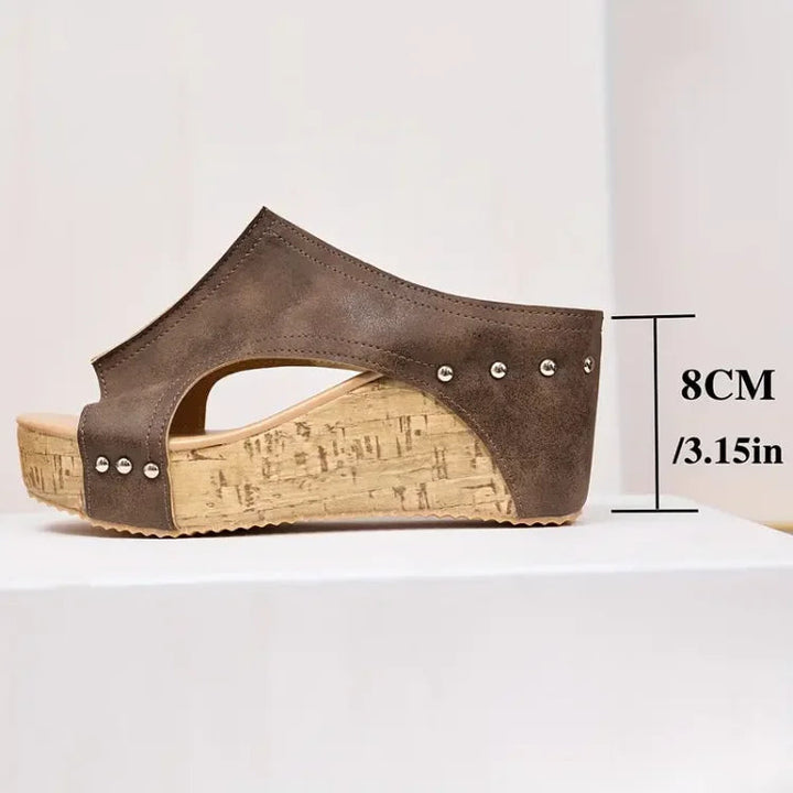 Melissa - Platform Sandals