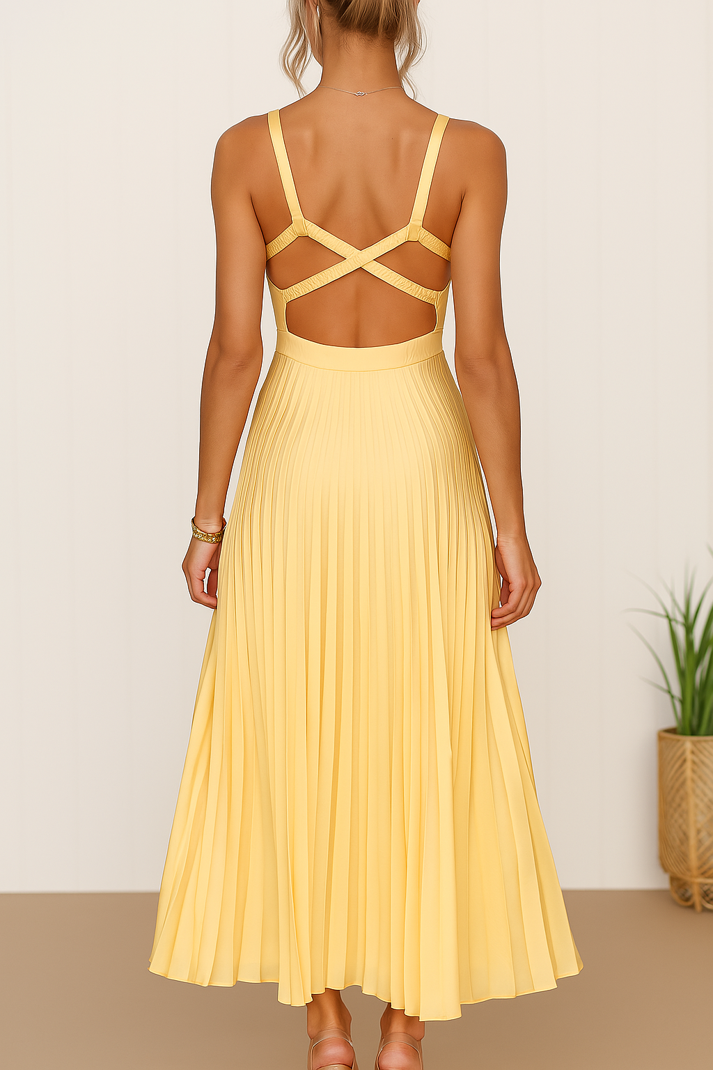 Elise - Golden Dress