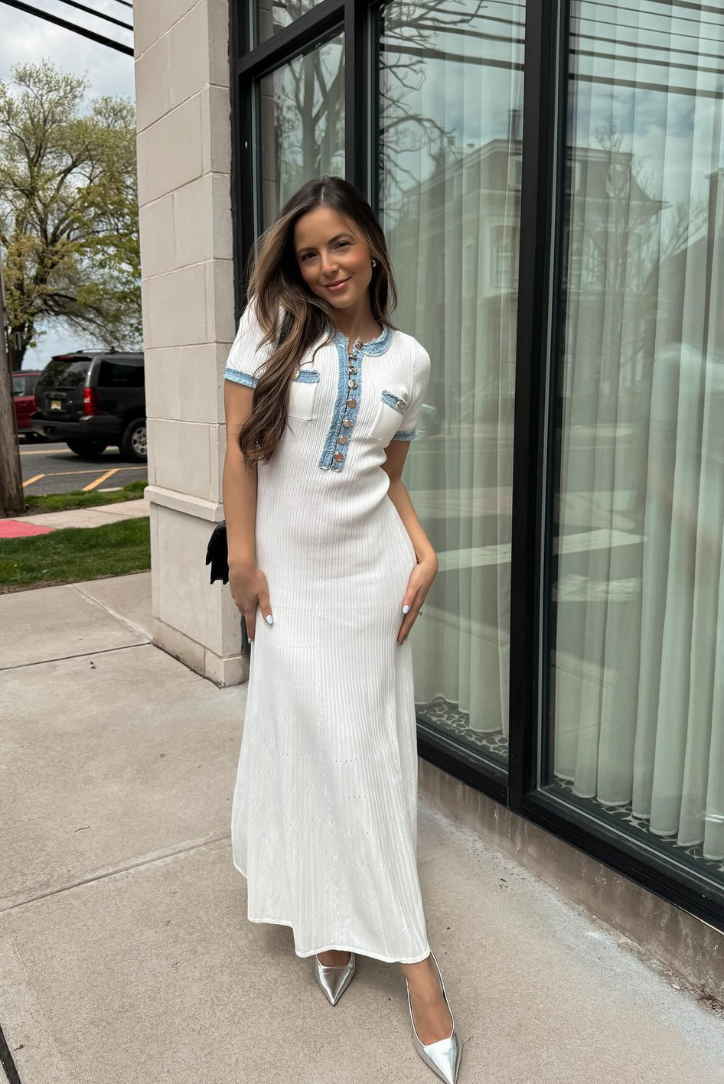 Adriana - Elegant Pleated Knit Maxi Dress