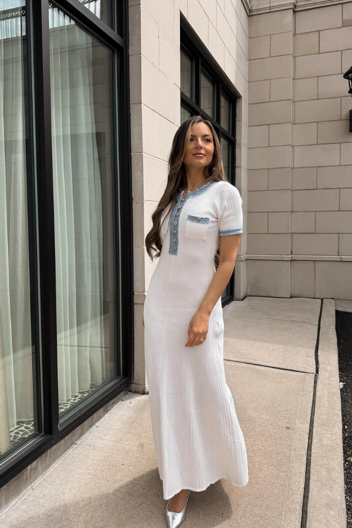 Adriana - Elegant Pleated Knit Maxi Dress