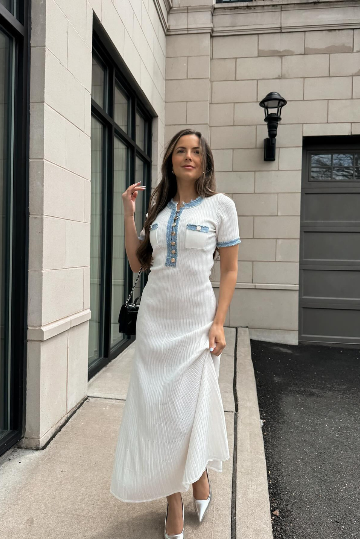 Adriana - Elegant Pleated Knit Maxi Dress
