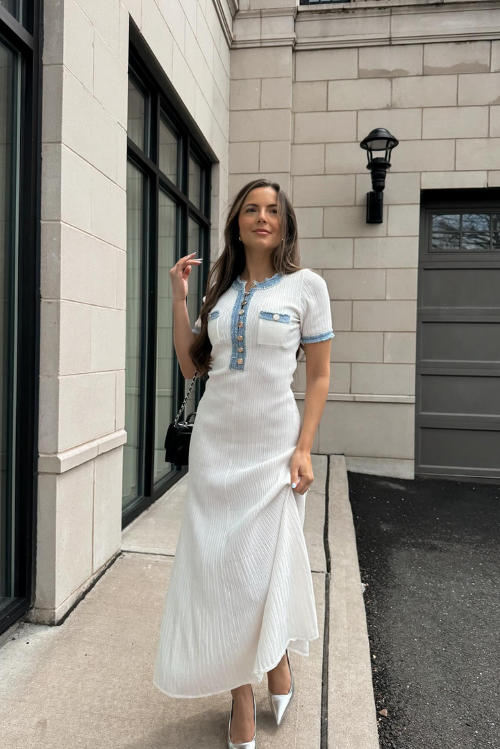 Adriana - Elegant Pleated Knit Maxi Dress