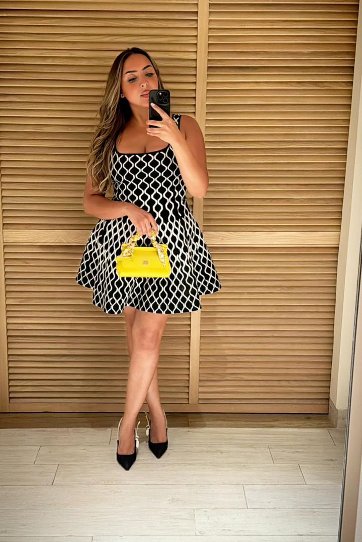 Natalia - Bold Contrast Knit Mini Dress