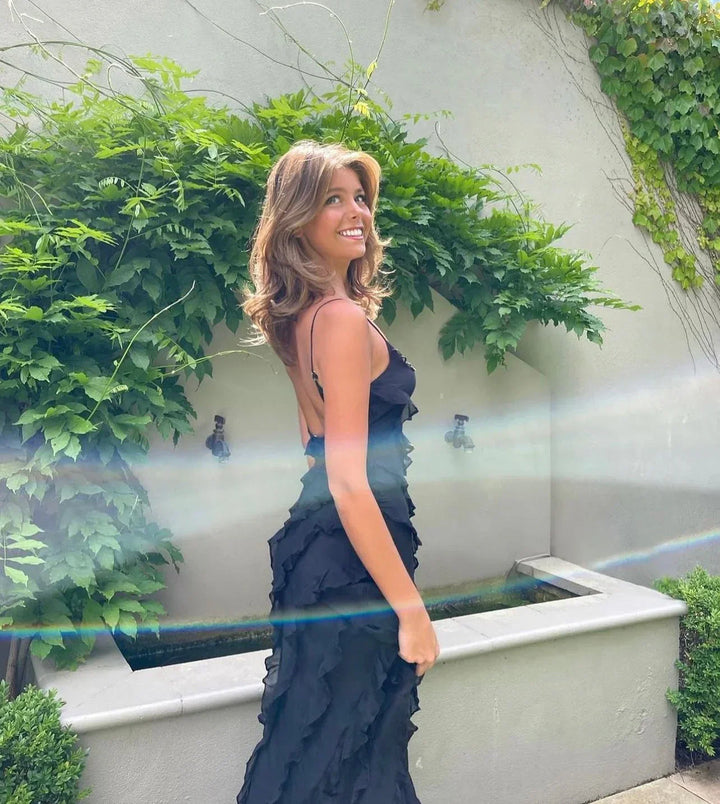 Vivienne - Graceful Backless Maxi Dress