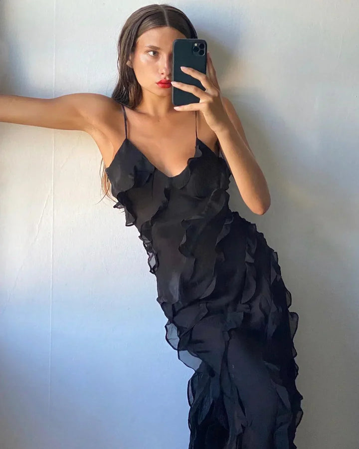 Vivienne - Graceful Backless Maxi Dress