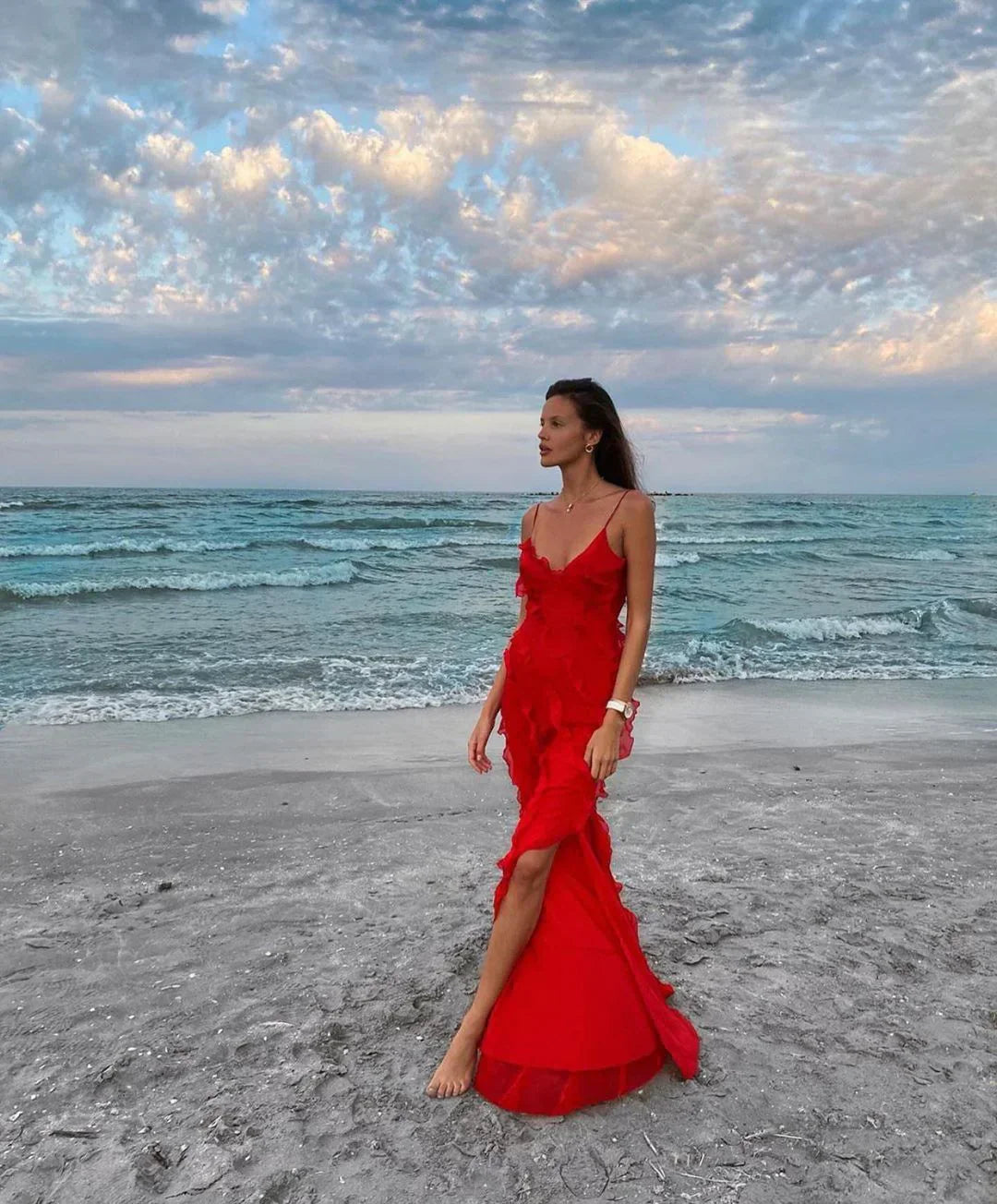 Vivienne - Graceful Backless Maxi Dress