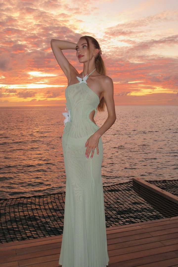 Fatima - Alluring Ruffled Mermaid Maxi Dress