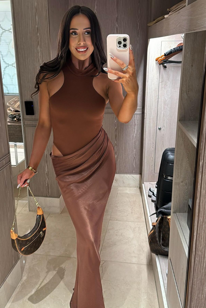 Nala - Modern Asymmetrical Maxi Dress
