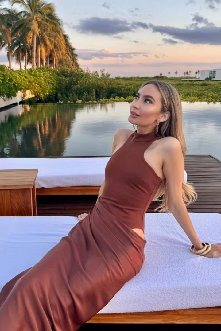 Nala - Modern Asymmetrical Maxi Dress