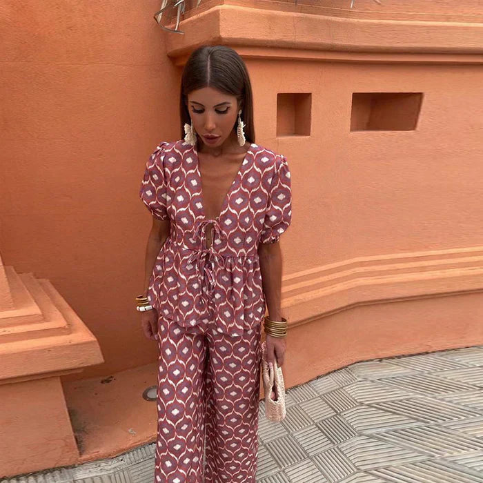 Liora | Summer Two-piece Set with Statement Print
