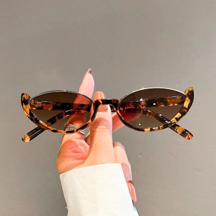 Fiora - Chic Sunglasses