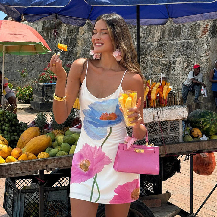 Lilia - Bloomy Floral Mini Dress