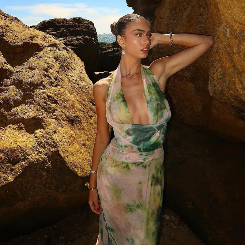 Mariselle - Sleek Backless Halter Maxi Dress