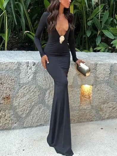 Selene - Solid Color Sexy Low Cut Hip-wrapped Maxi Dress