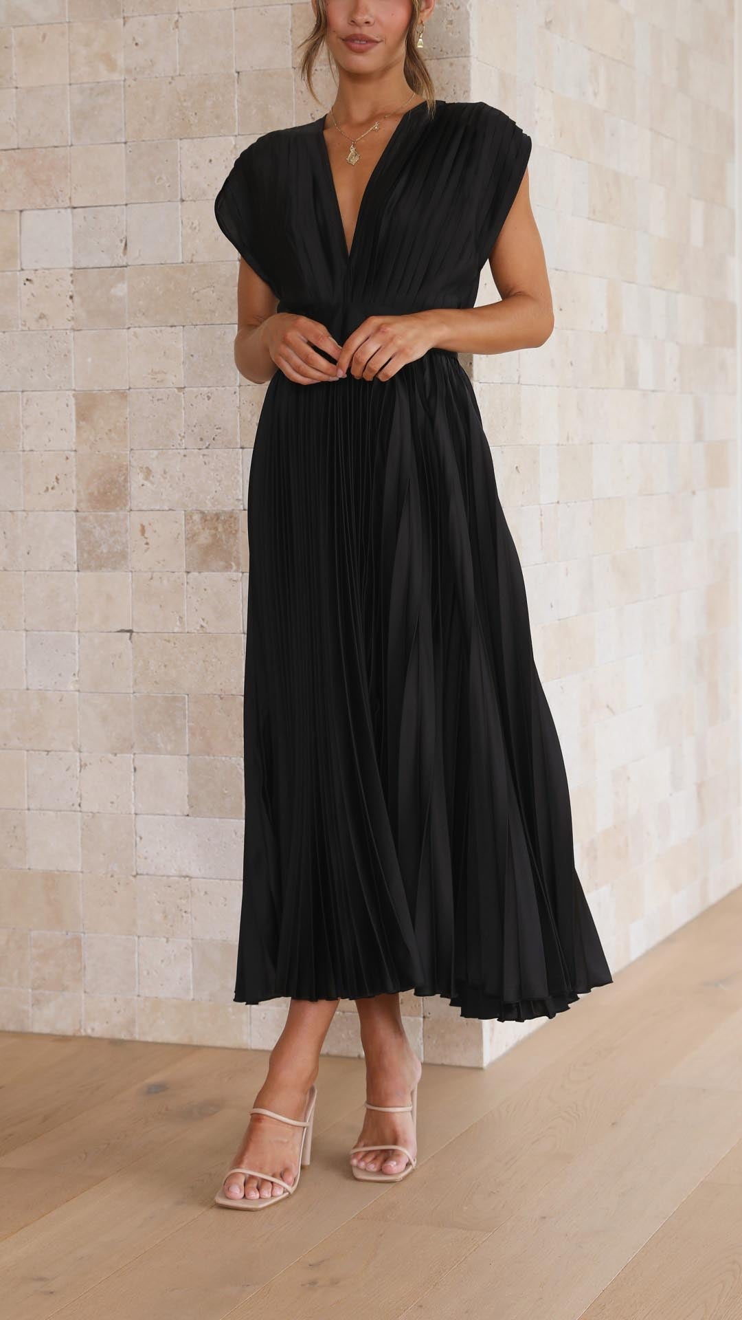 Marianne Elegant Pleated Dress