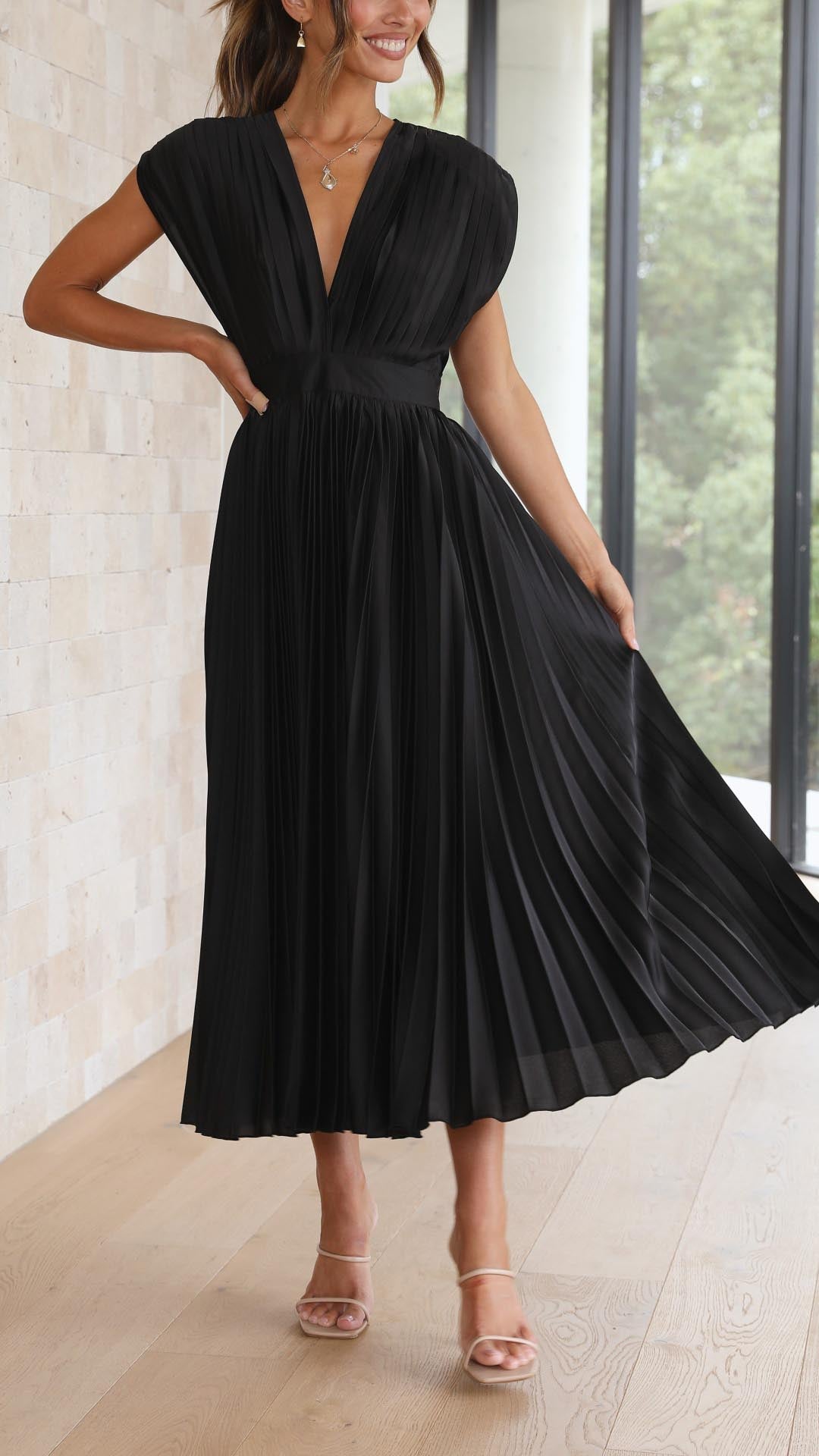 Marianne Elegant Pleated Dress
