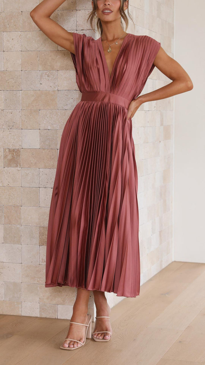 Marianne Elegant Pleated Dress