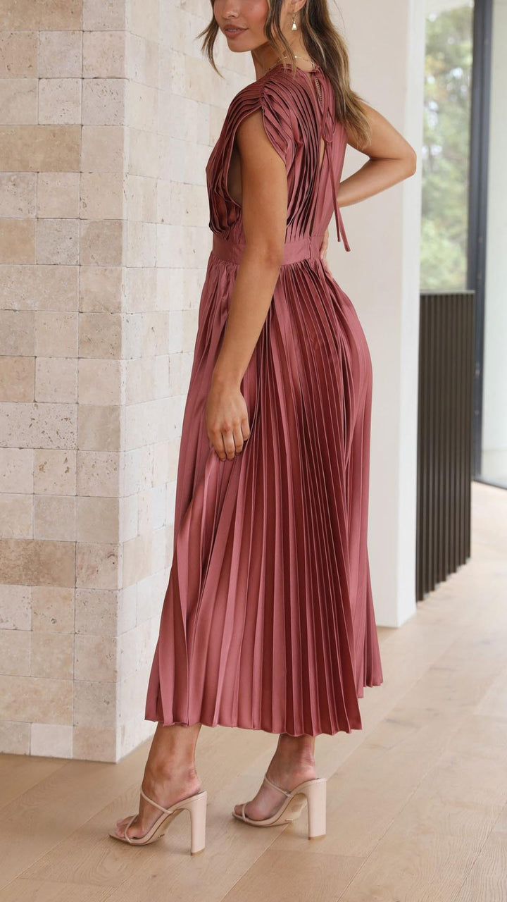Marianne Elegant Pleated Dress