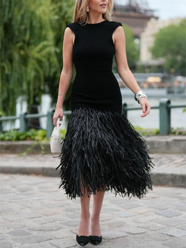 Isla - Elegant Raffia Fringed Midi Dress