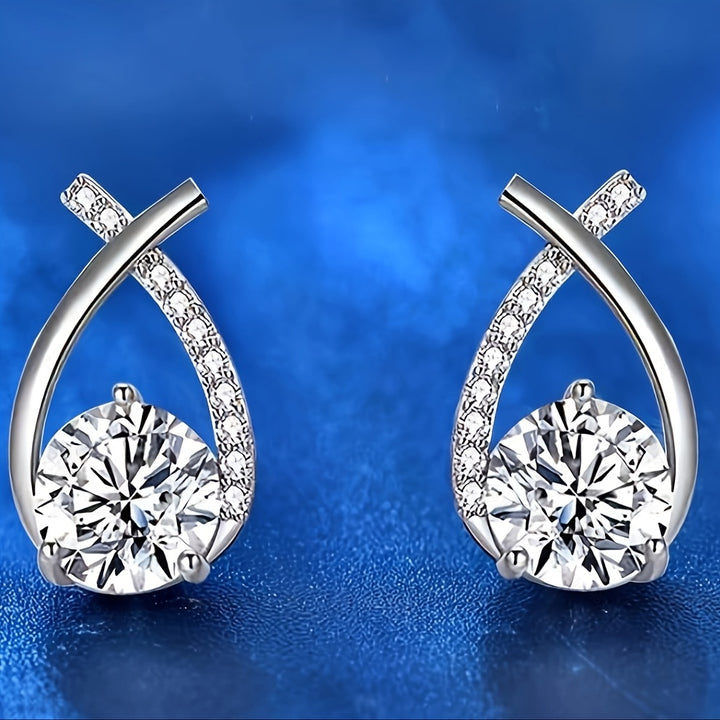 A Pair of Luxurious And Stylish Twist Waterdrop Cubic Earrings for Adornment.