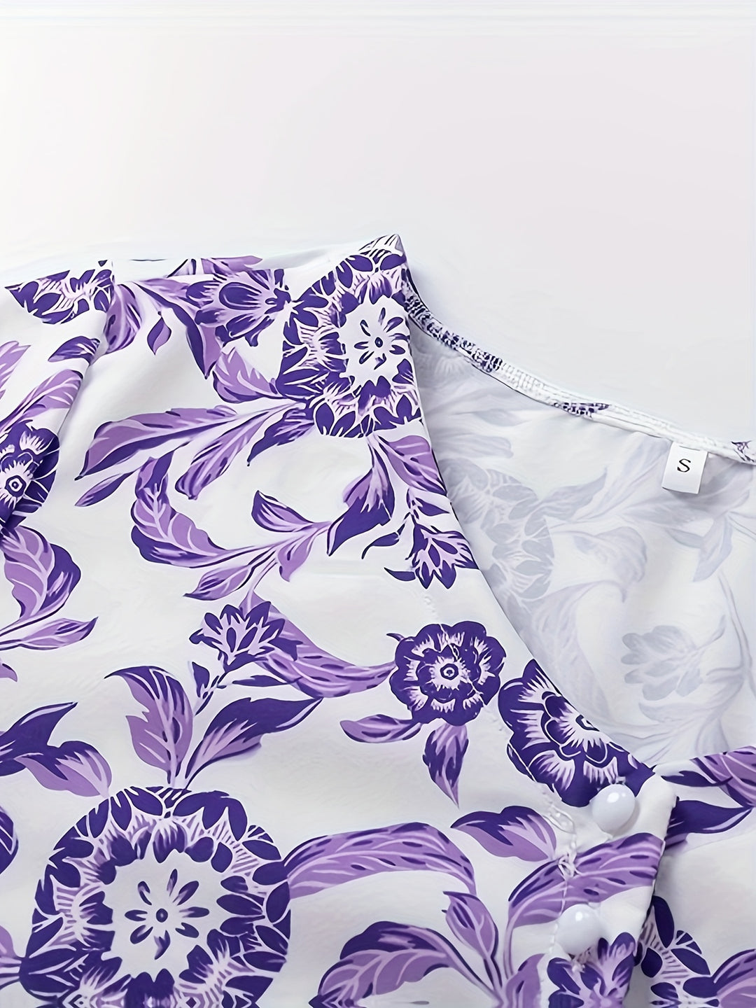Luna – Elegant Floral Dress