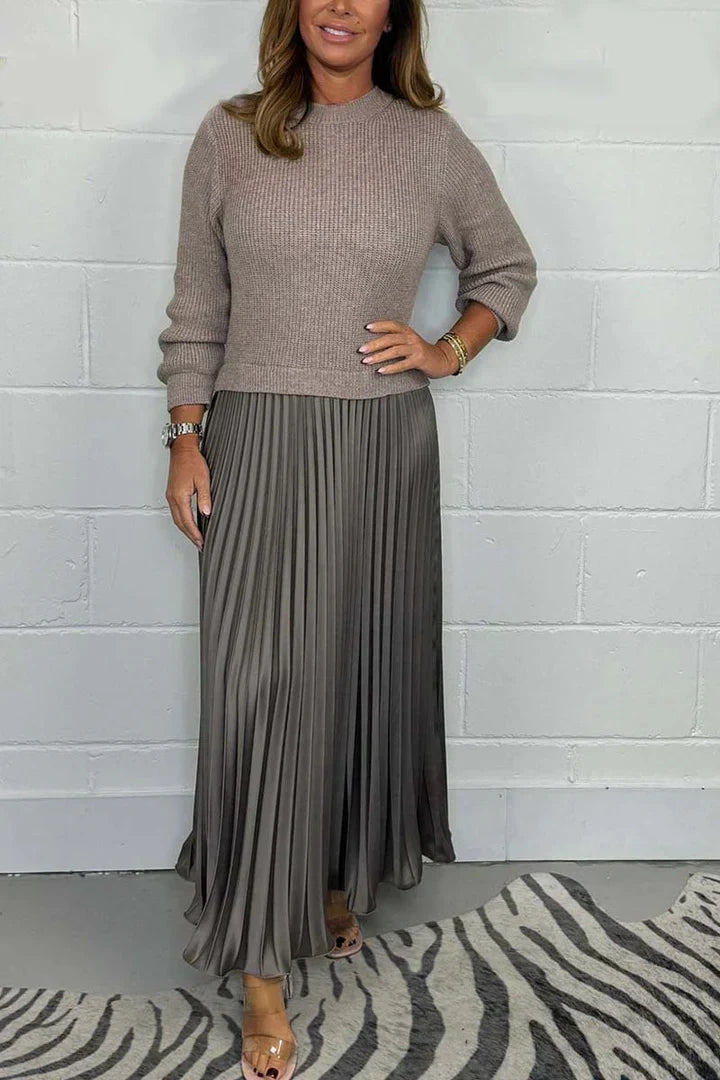 Kirstin - Elegant Pleated Two-Piece Set